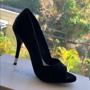 BCBG *never worn* open toe black caviar pumps